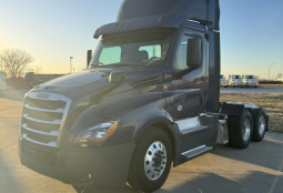 Used 2020 Freightliner Cascadia 126 Day Cab in Council Bluffs Iowa