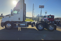 Used 2020 Freightliner CASCADIA 116 Day Cab in Texarkana Texas