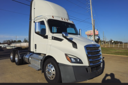 Used 2020 Freightliner CASCADIA 116 Day Cab in Texarkana Texas