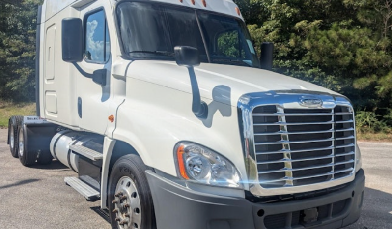 
								Used 2020 Freightliner Cascadia 125 Sleeper in Birmingham Alabama full									