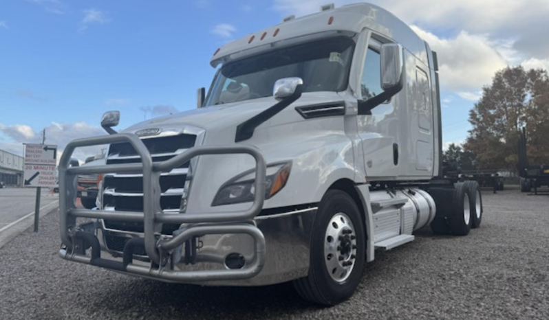 
								Used 2020 Freightliner Cascadia 126 Sleeper in Savannah Georgia full									