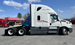 Used 2021 Freightliner Cascadia 126SLP Sleeper in Greensboro North Carolina
