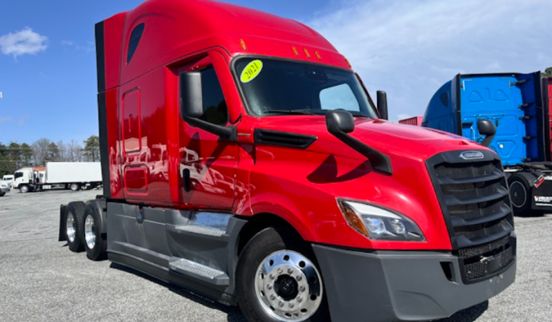 
								Used 2021 Freightliner Cascadia 126SLP Sleeper in Greensboro North Carolina full									