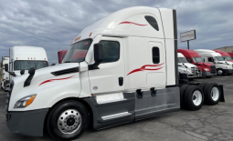 Used 2021 Freightliner Cascadia 126 Sleeper in McDonough Georgia