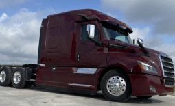 Used 2021 Freightliner Cascadia 126 Sleeper in Converse Texas