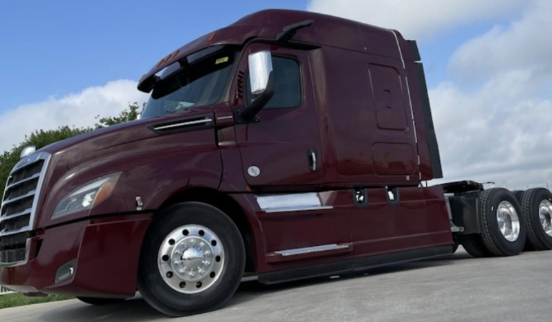 
								Used 2021 Freightliner Cascadia 126 Sleeper in Converse Texas full									