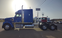 Used 2022 Freightliner 122SD Sleeper in Texarkana Texas