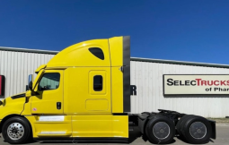 Used 2023 Freightliner Cascadia 126 Sleeper in Pharr Texas