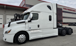 Used 2024 Freightliner Cascadia 126 Sleeper in Jefferson Ohio