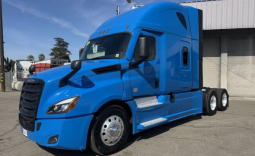 Used 2024 Freightliner Cascadia Sleeper in Fresno California