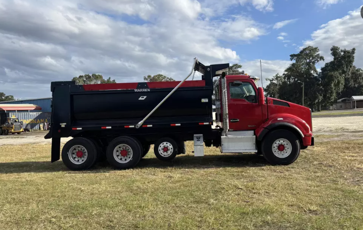 
								New 2017 Kenworth T880 Dump Truck in Ocala Florida full									