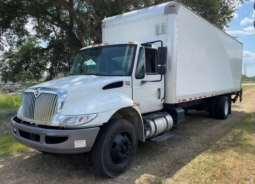 Used 2019 International 4300 Box Truck in Mulberry Florida