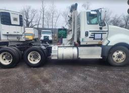 Used 2015 International PROSTAR 122 Day Cab in Saint Augustine Florida