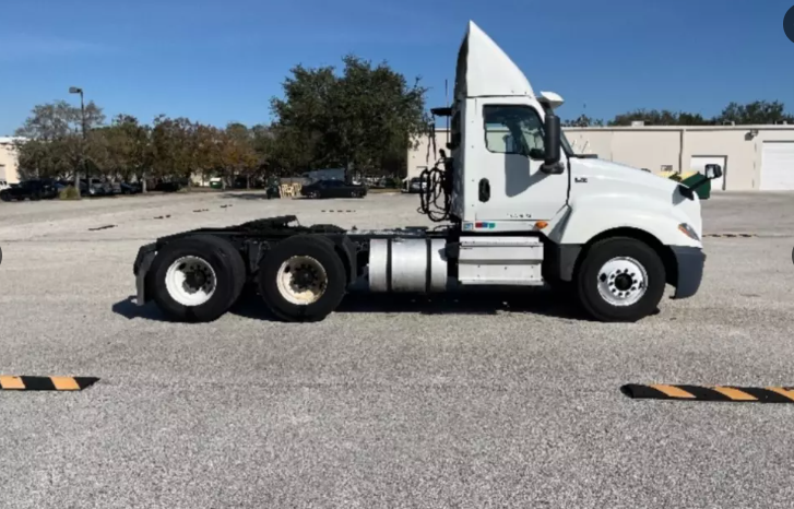 
								Used 2018 International LT625 Day Cab in Tampa Florida full									