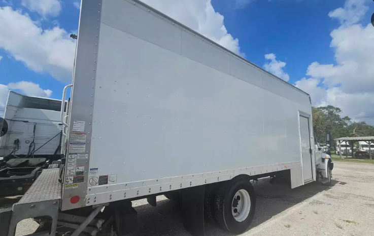 
								Used 2015 International 4300 Box Truck in Orlando Florida full									