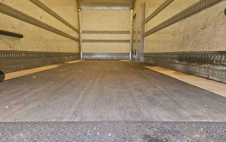 
								Used 2015 International 4300 Box Truck in Orlando Florida full									