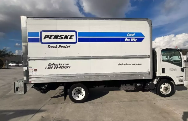 
								Used 2019 Isuzu NPR EFI Box Truck in Tampa Florida full									