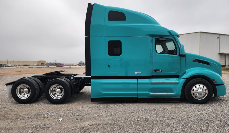 
								New 2026 Peterbilt 579 Sleeper in O’Fallon Missouri full									