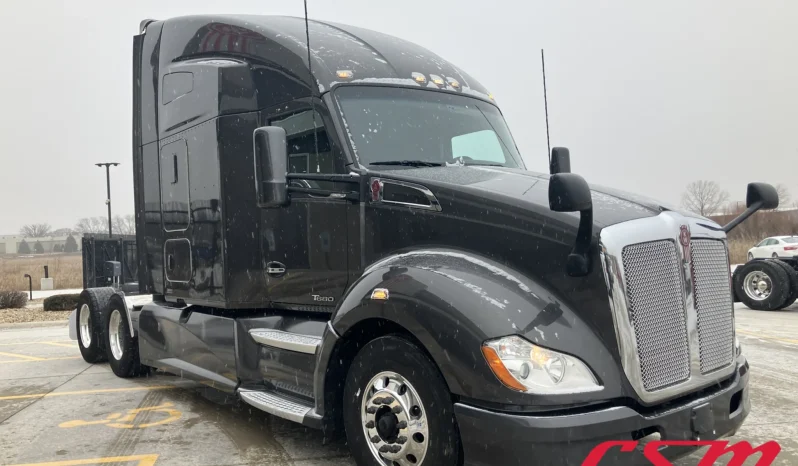 
								Used 2020 Kenworth T680 Sleeper in Madison Wisconsin full									