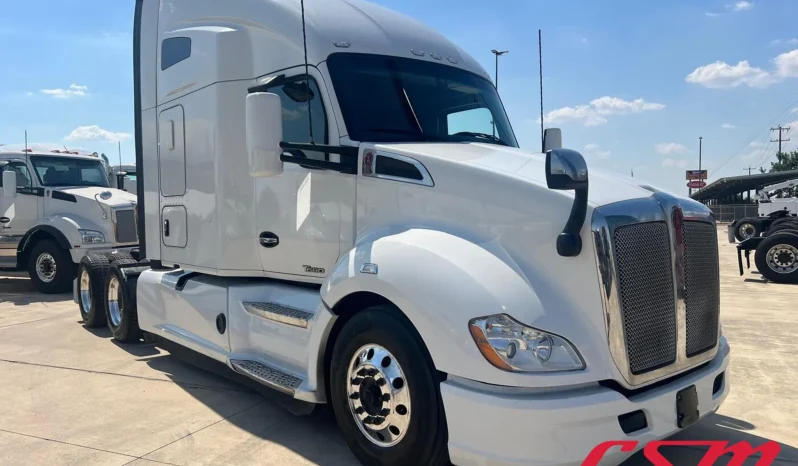 
								Used 2021 Kenworth T680 Sleeper in San Antonio Texas full									