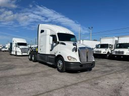 Used 2019 Kenworth T600 Sleeper in Miami Florida