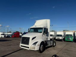 Used 2019 Volvo VNR 300 Day Cab in Miami Florida