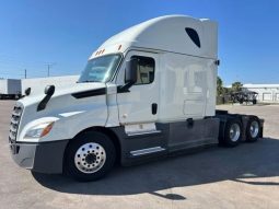 Used 2020 Freightliner Cascadia 126 Sleeper in Lakeland Florida