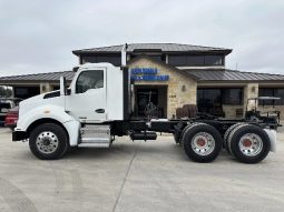 Used 2017 Kenworth T880 Day Cab in San Antonio Texas