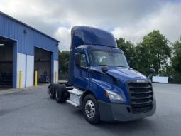 Used 2020 Freightliner CASCADIA 116 Day Cab in Channahon Illinois