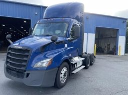 Used 2020 Freightliner CASCADIA 116 Day Cab in Channahon Illinois