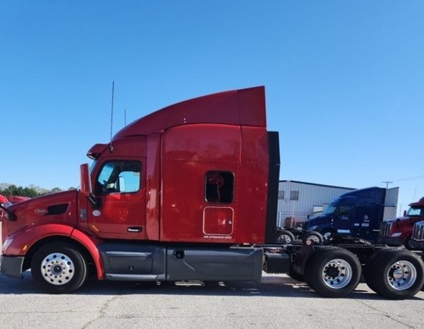 
								Used 2020 Peterbilt 579 Sleeper in Greer South Carolina full									